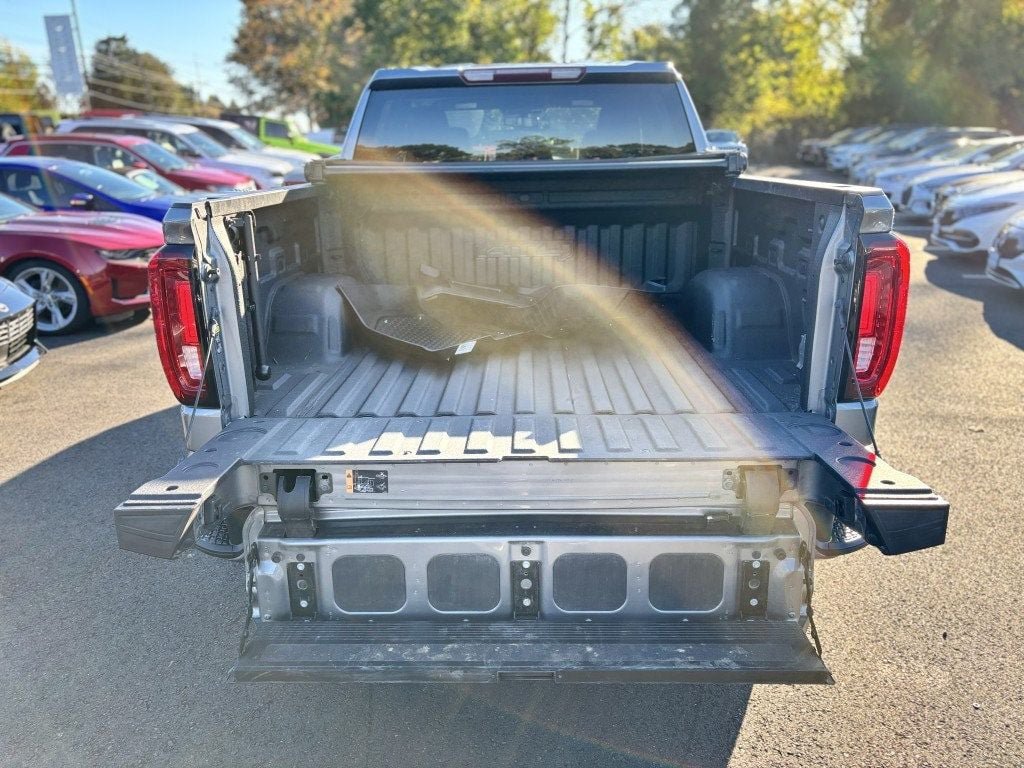 Used 2021 GMC Sierra 1500 AT4 AWD/4WD image 5