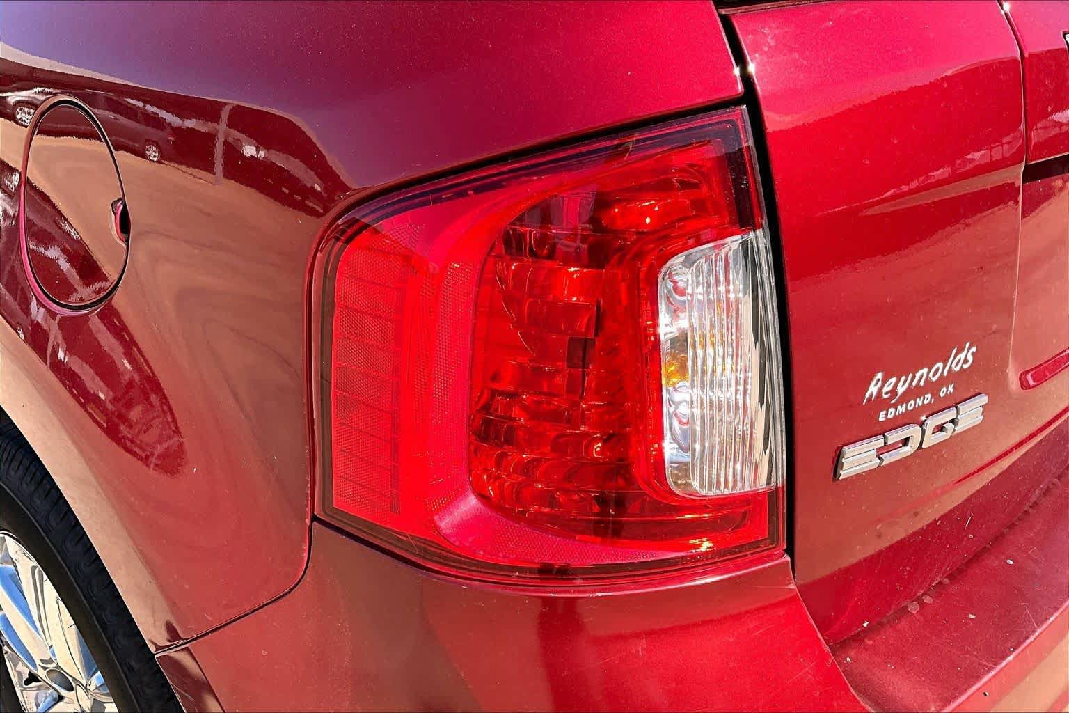 Used 2013 Ford Edge Limited FWD image 28