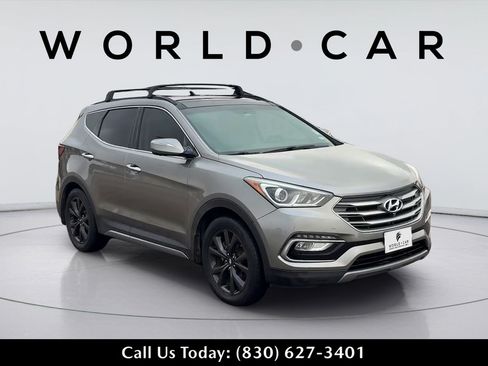 Used 2018 Hyundai Santa Fe Sport FWD image 1