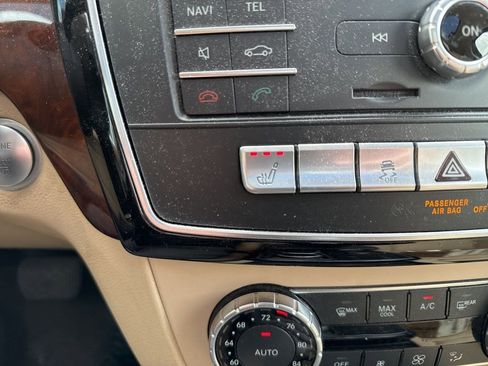 Used 2019 Mercedes-Benz GLS 450 4MATIC image 16