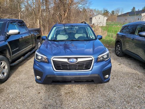 Used 2021 Subaru Forester Premium image 2