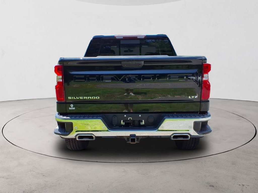 Used 2021 Chevrolet Silverado 1500 LTZ w/ Z71 Off-Road Package AWD/4WD image 6