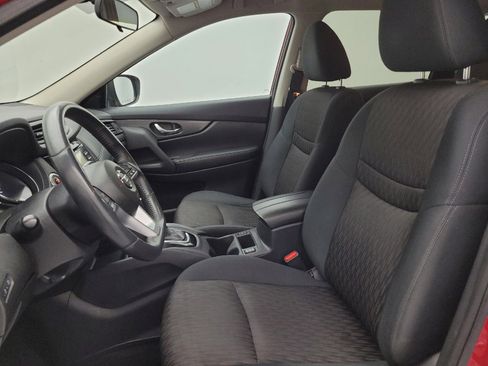 Used 2017 Nissan Rogue SV w/ Midnight Edition Package FWD image 17