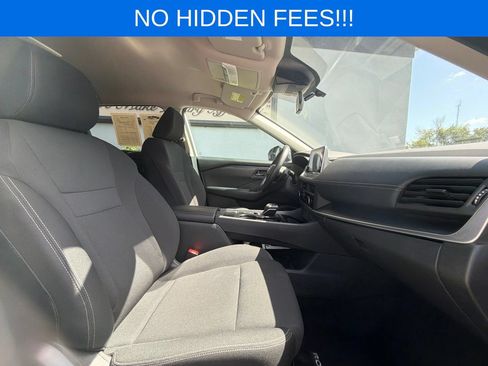 Used 2025 Nissan Rogue S FWD image 20