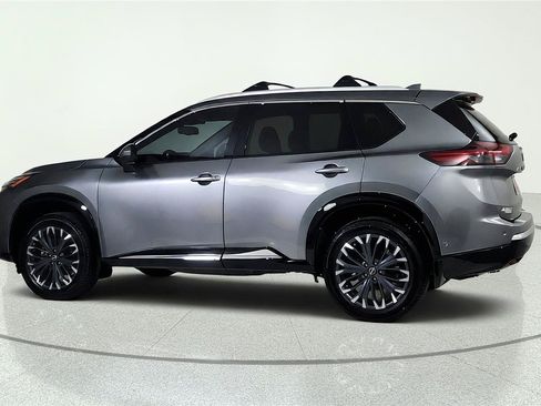 Certified 2025 Nissan Rogue Platinum AWD/4WD image 4