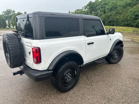 Used 2022 Ford Bronco Black Diamond AWD/4WD image 3