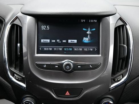 Used 2016 Chevrolet Cruze LT FWD image 21