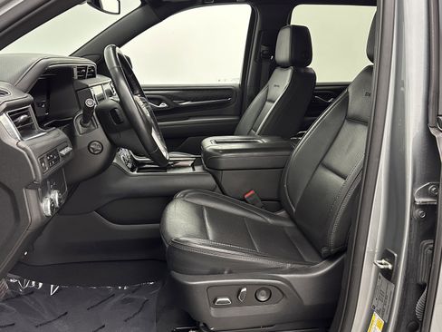 Used 2023 GMC Yukon XL Denali image 14