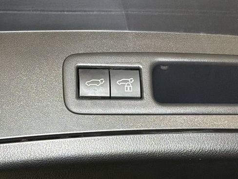Certified 2025 Lexus UX 300h AWD w/ Accessory Package (Z2) image 15
