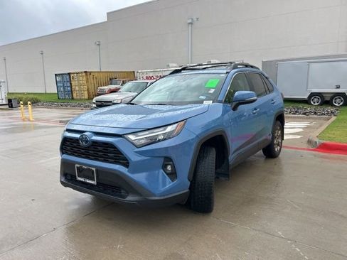 Used 2023 Toyota RAV4 AWD Hybrid image 7