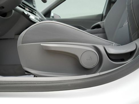 Certified 2023 Hyundai Elantra SEL w/ Cargo Package FWD image 20