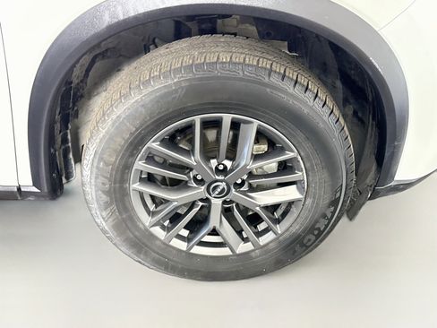 Used 2022 Nissan Rogue S FWD image 32