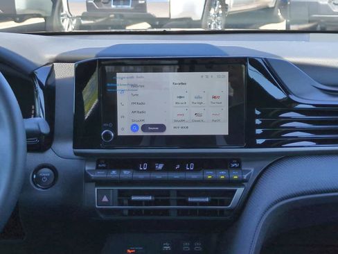 Certified 2026 Toyota Camry SE w/ Convenience Package image 17