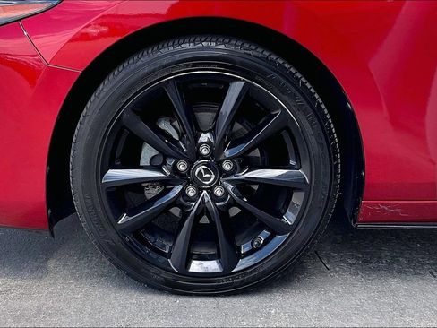 Used 2020 MAZDA MAZDA3 Hatchback w/ Premium Package FWD image 9