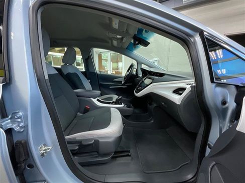 Used 2017 Chevrolet Bolt LT image 20