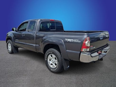 Used 2013 Toyota Tacoma 4x4 Access Cab V6 w/ TRD Off-Road Pkg image 6