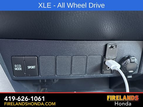 Used 2017 Toyota RAV4 XLE image 26