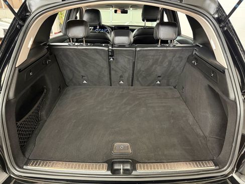 Used 2021 Mercedes-Benz GLC 300 4MATIC image 30