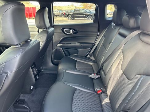 New 2026 Jeep Compass Latitude image 27