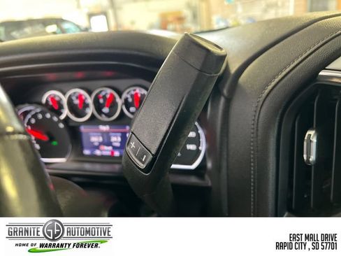 Used 2021 Chevrolet Silverado 1500 RST w/ Diesel Off-Road Package AWD/4WD image 17