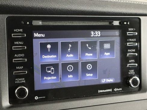 Used 2020 Toyota Sienna XLE w/ XLE Navigation Package FWD image 33