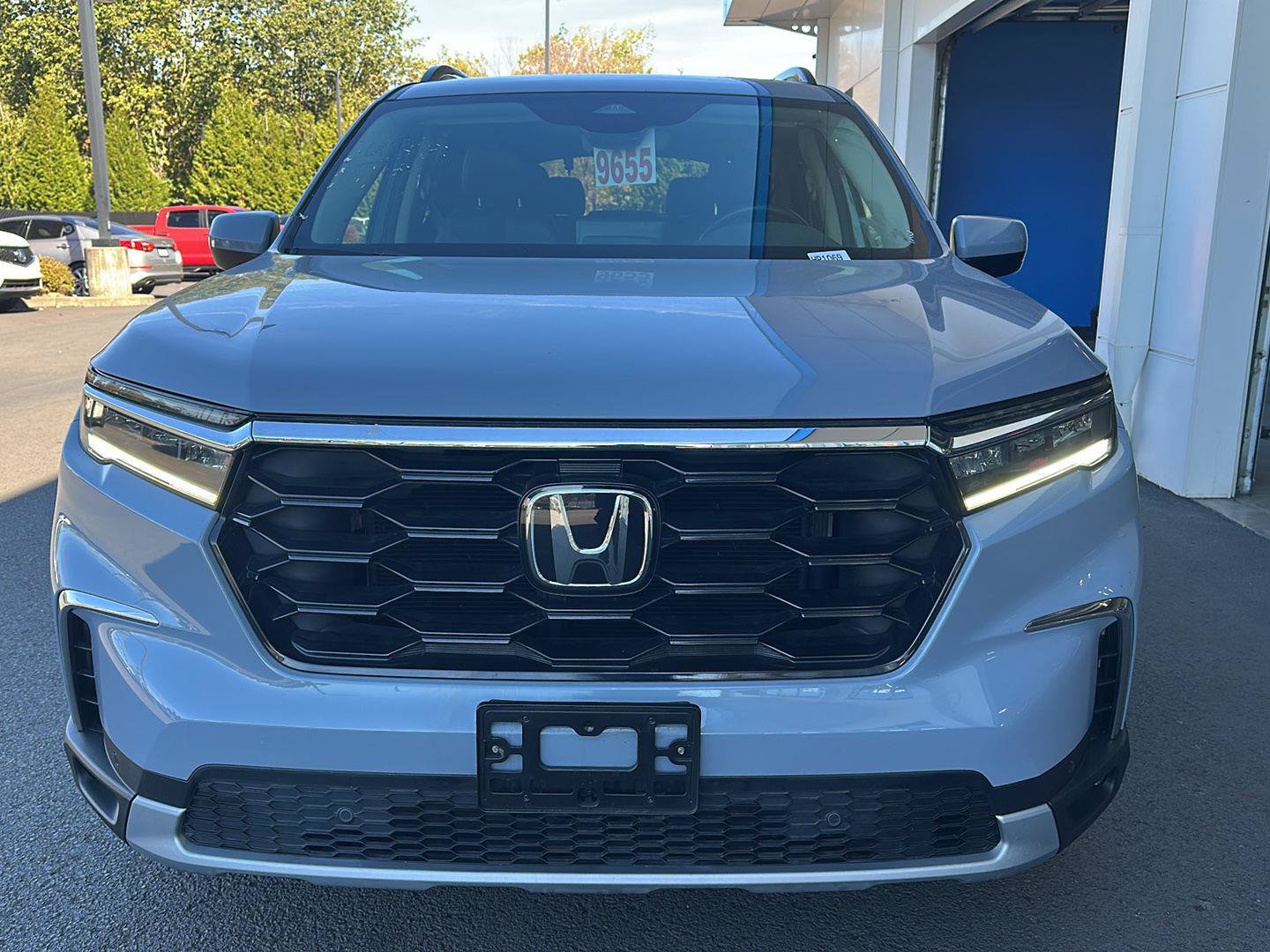 Used 2024 Honda Pilot Touring image 6