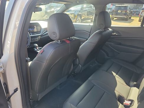 New 2026 Chevrolet Trax RS w/ Sunroof Package image 13