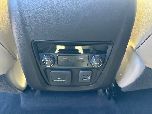 Used 2018 Buick Enclave Essence w/ Trailering Package image 18