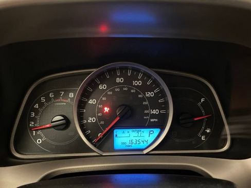 Used 2013 Toyota RAV4 LE AWD/4WD image 10