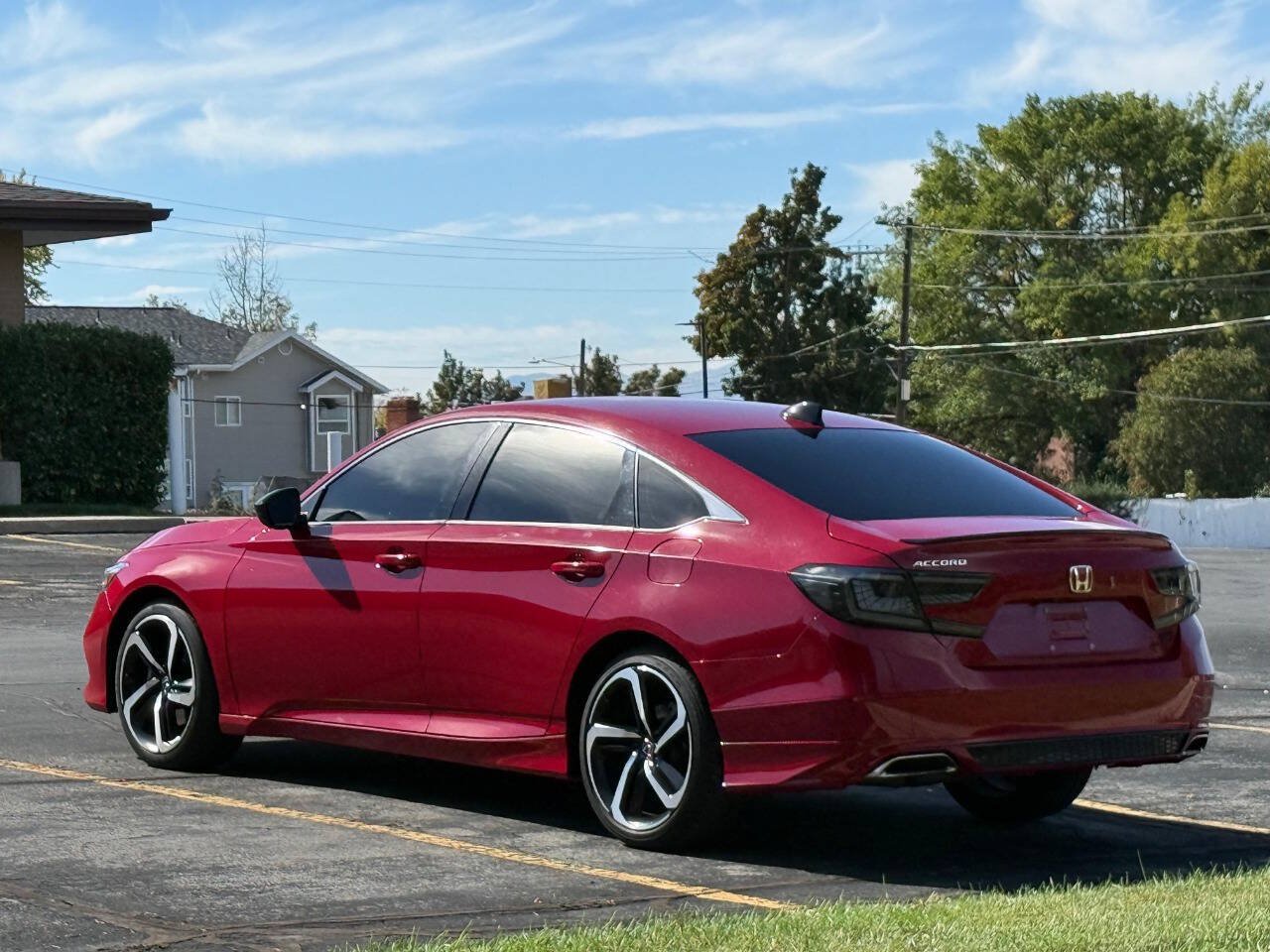 Used 2022 Honda Accord Sport image 3