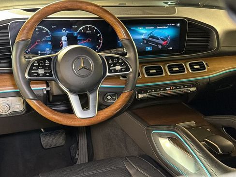 Used 2022 Mercedes-Benz GLE 350 4MATIC image 18