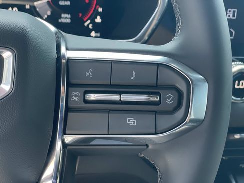 New 2026 GMC Canyon Elevation w/ Convenience Package RWD image 12
