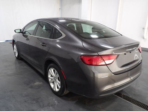 Used 2017 Chrysler 200 LX FWD image 6