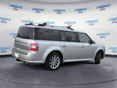 Used 2018 Ford Flex Limited FWD image 4