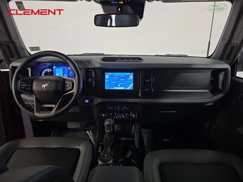 Certified 2023 Ford Bronco Black Diamond image 10