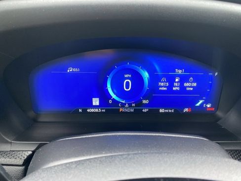 Used 2022 Ford Explorer ST w/ Equipment Group 401A AWD/4WD image 26