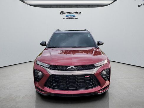 Used 2023 Chevrolet TrailBlazer RS FWD image 2
