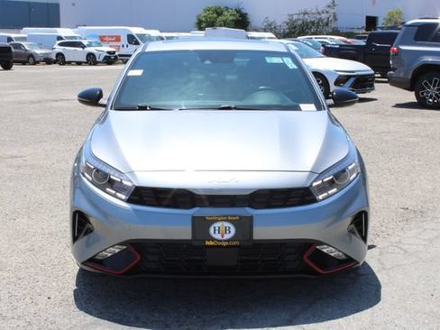 Used 2023 Kia Forte GT-Line w/ GT-Line Premium Package FWD image 2