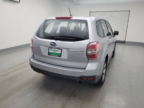 Used 2014 Subaru Forester 2.5i AWD/4WD image 7