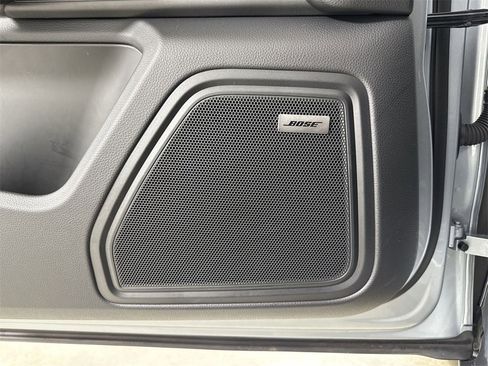 Certified 2025 Porsche Macan image 35