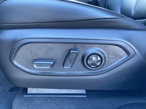 New 2025 Jeep Grand Cherokee Limited image 12