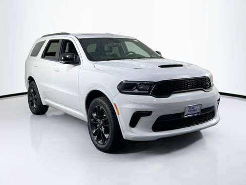 Used 2021 Dodge Durango GT image 3