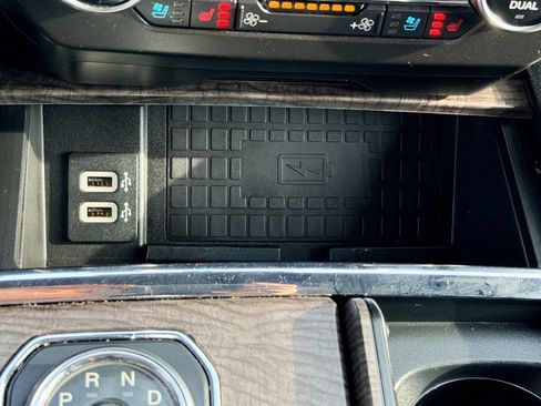 Used 2018 Ford Expedition Limited w/ Equipment Group 301A image 48