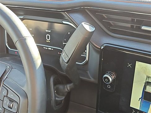 Used 2024 GMC Sierra 2500 AT4 w/ AT4 Premium Plus Package image 14