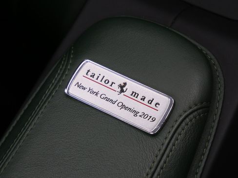 Used 2019 Ferrari Portofino RWD image 27