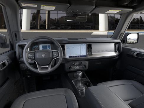 New 2025 Ford Bronco Outer Banks image 9