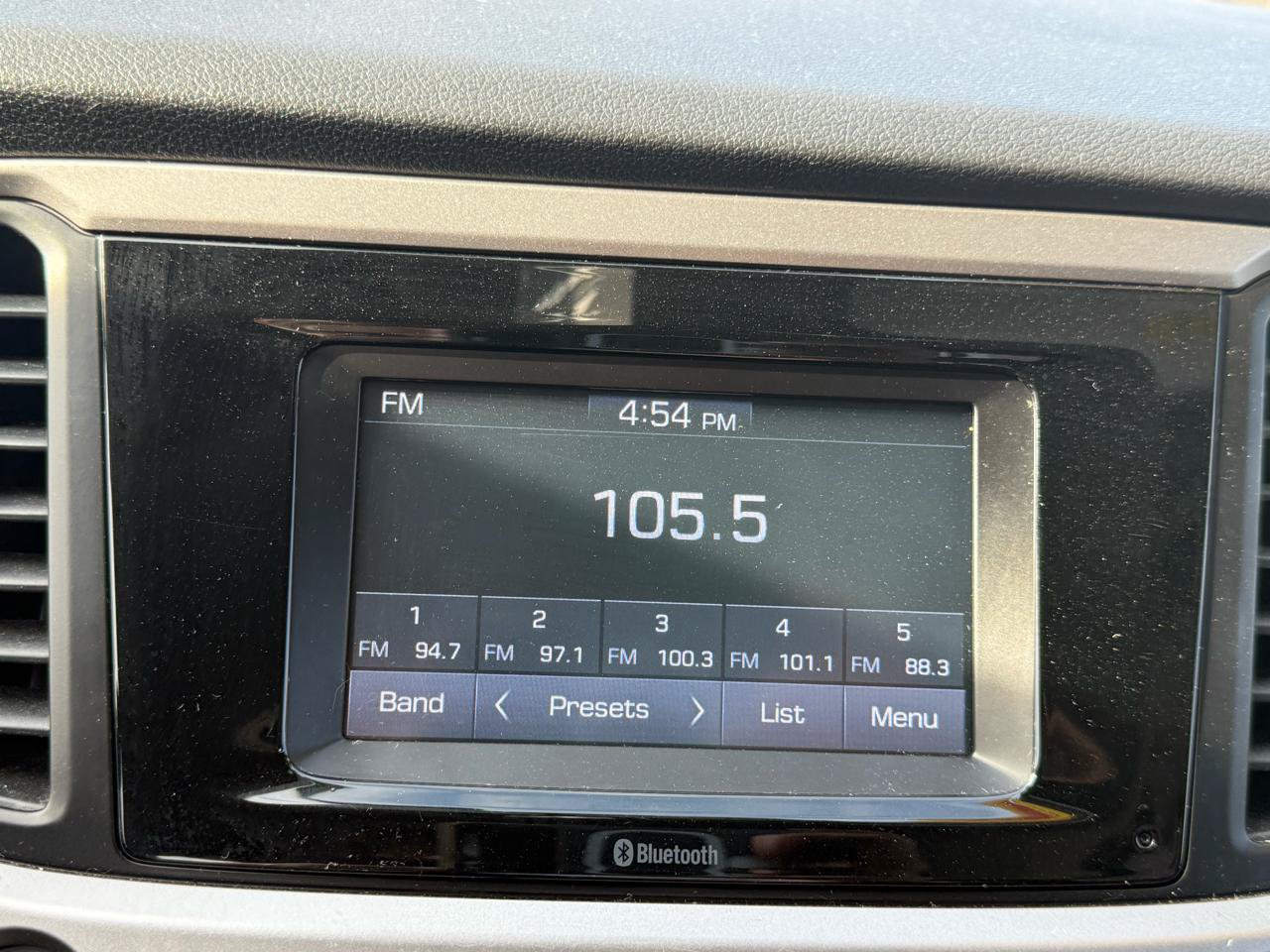 Used 2019 Hyundai Accent SE FWD image 16