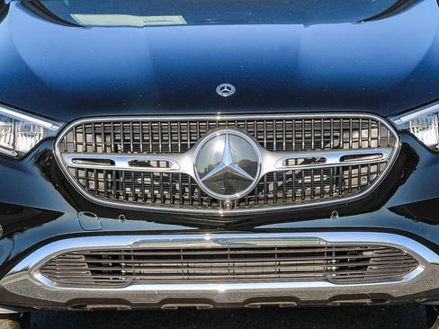 New 2026 Mercedes-Benz GLC 300 4MATIC image 7