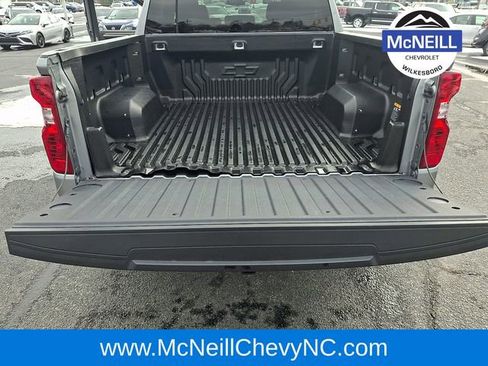 Used 2024 Chevrolet Silverado 1500 LT image 29