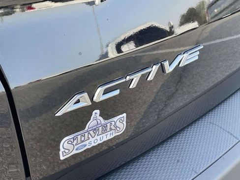 Used 2025 Ford Escape Active FWD image 9